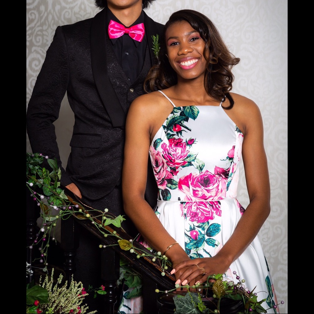 High Low Formal/ Prom Dress - Picture 6 of 6